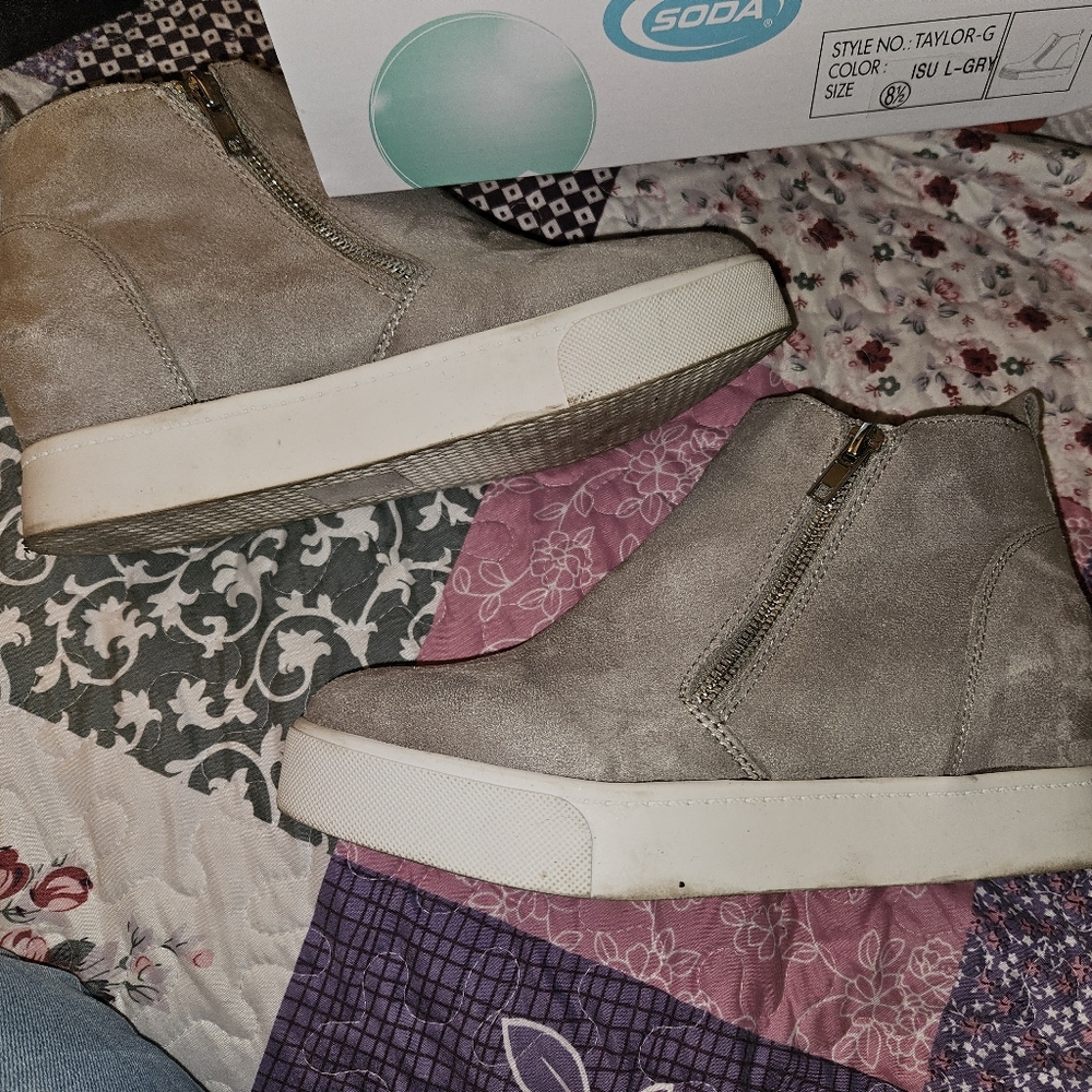 Soda Ankle Boots